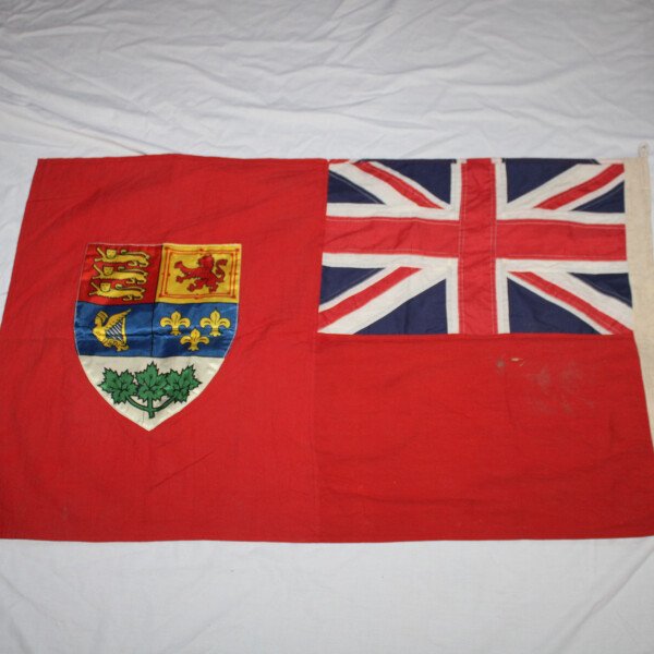 Drapeau canadien 39/45