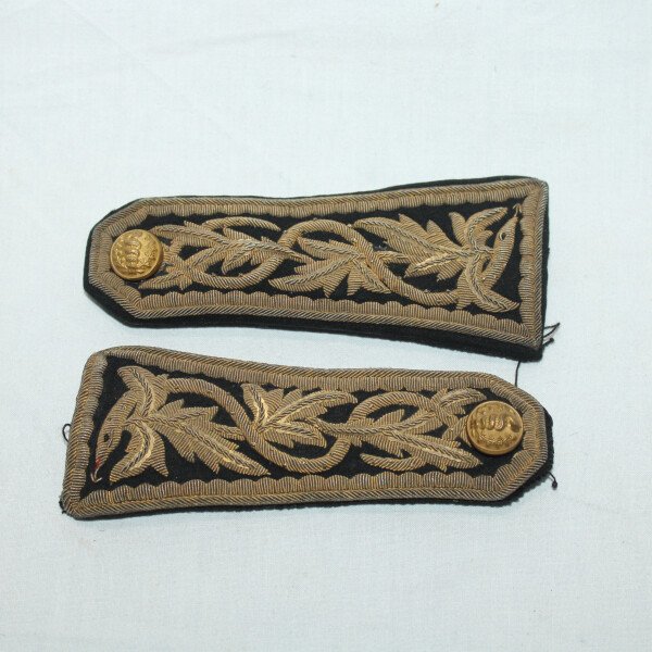 Epaulettes officier médecin
