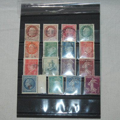 Timbres Pétain N°1