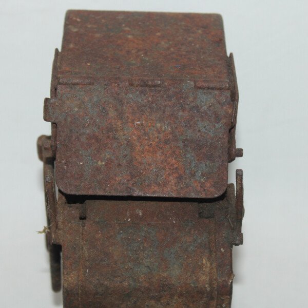 Caisse MG véhicule