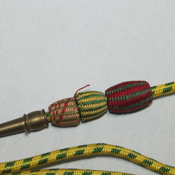 Fourragère médaille militaire fantaisie 2 olives