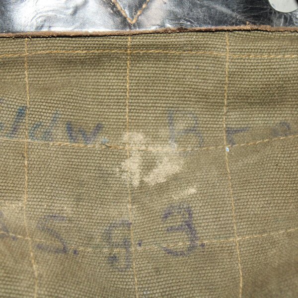 Sac peau de vache 1943