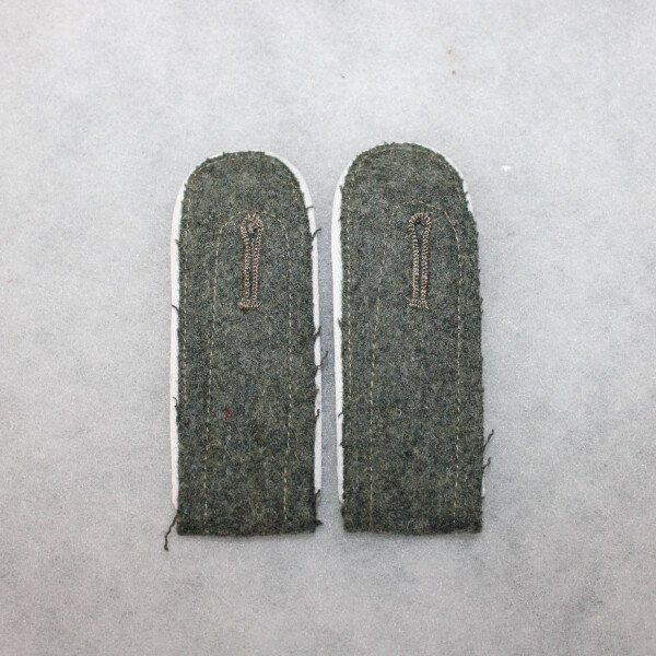 pattes d'épaules troupe infanterie   modèles 40