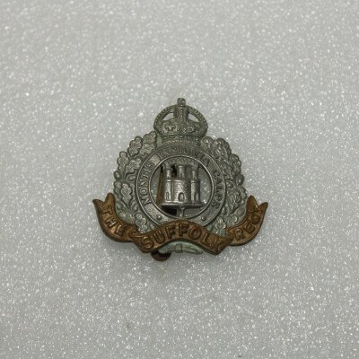 cap badge Suffolk