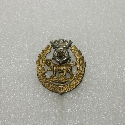 Cap badge York and Lancaster