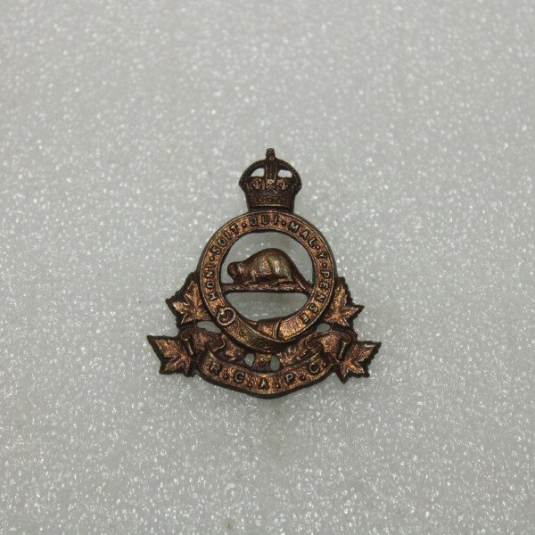 Cap badge RCAPC