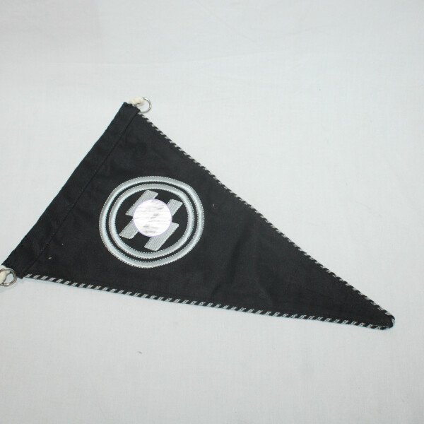 Fanion Waffen SS