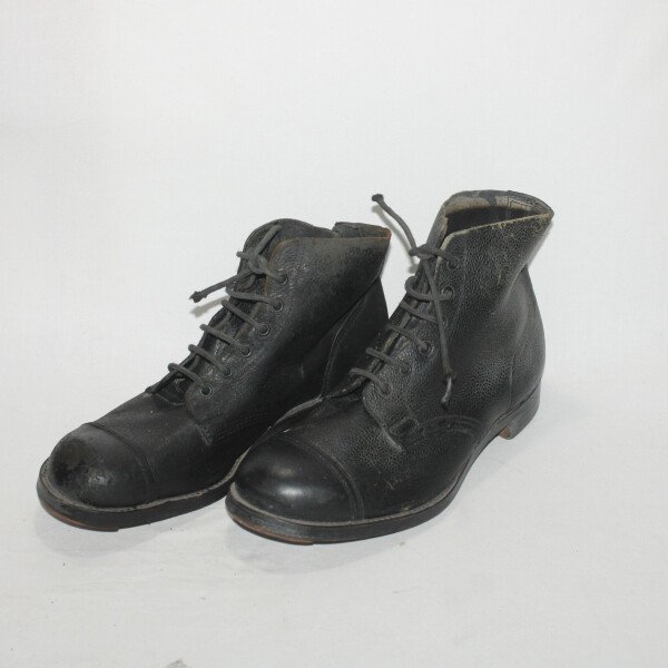 Brodequins anglais 10M