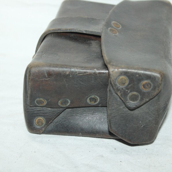 Cartouchiere espagnol M26 c