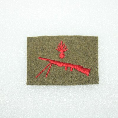 Insigne de spécialté Chauchat