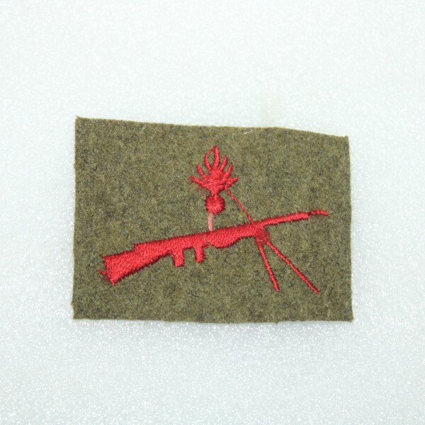 Insigne de spécialté Chauchat