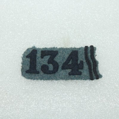 Patte de col 134e RI