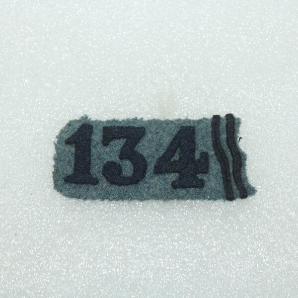 Patte de col 134e RI