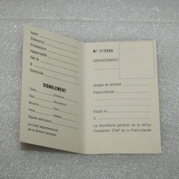 Carte d'identité milice