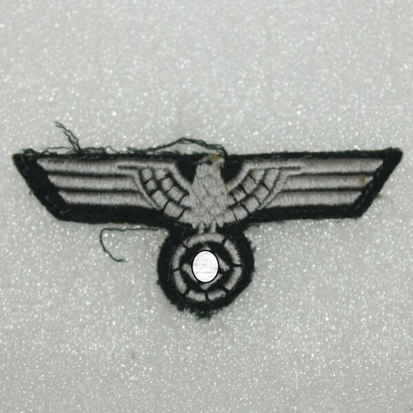 Aigle de poitrine troupe