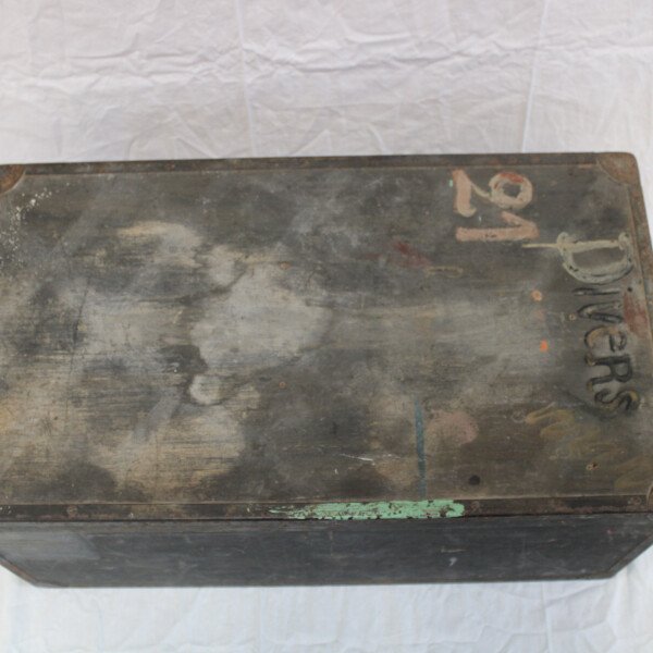 Caisse Transport masque anti gaz allemand