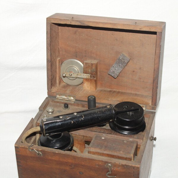 Téléphone mdl 1916