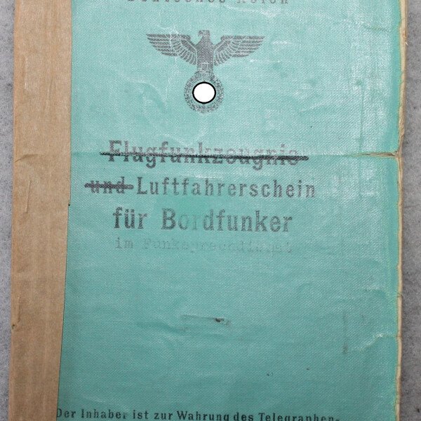 Livret d'une téléphoniste de la Luftwaffe