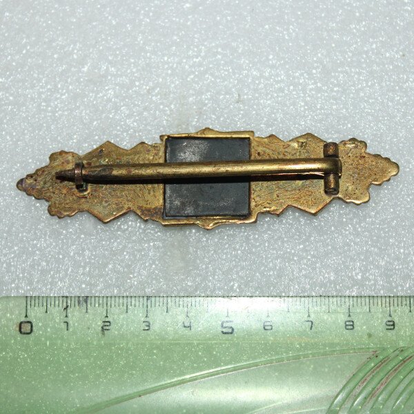 insigne de combat rapproché version bronze