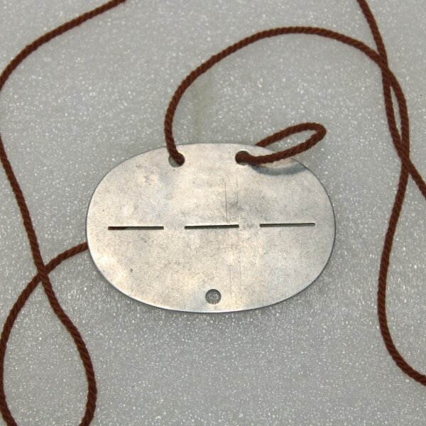 Plaque identité 4/ Kav