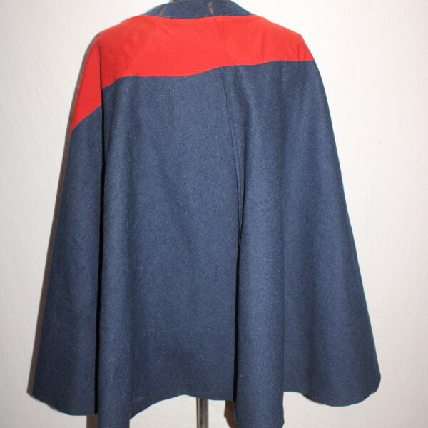 Cape gris de fer bleuté