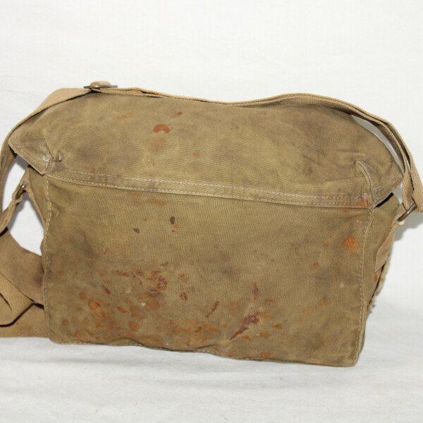 Satchel signals cana