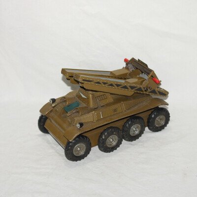 Lance missile joustra