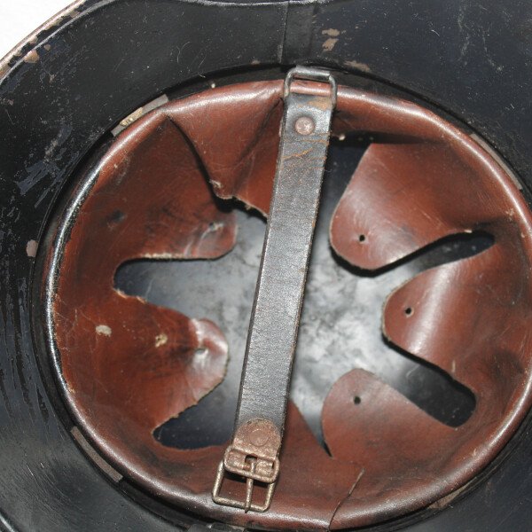 Casque modèle 38 Luftschutz