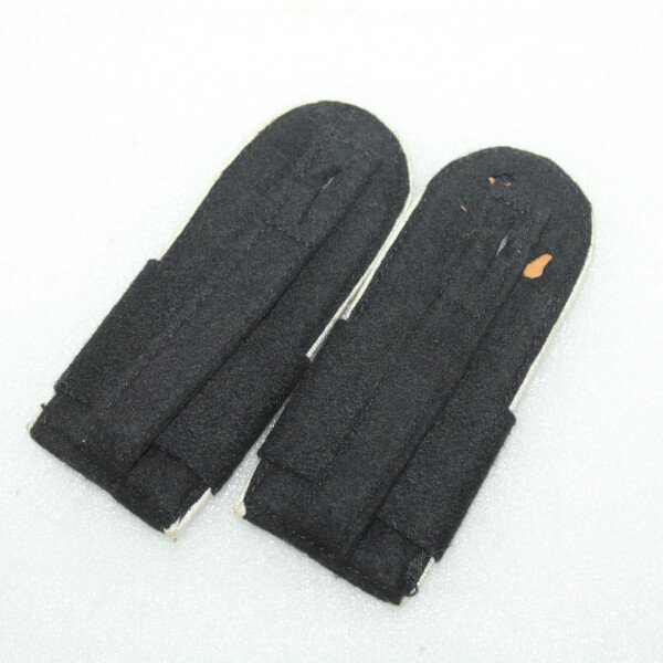 Pattes d'épaule Sergent LAH