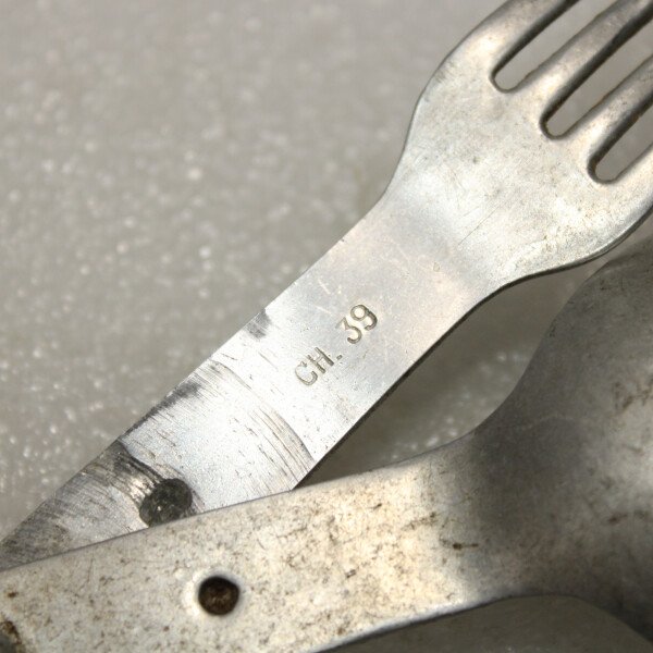 jeux de couverts pliants