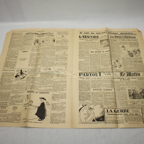 Le canard enchainé 18/10/44