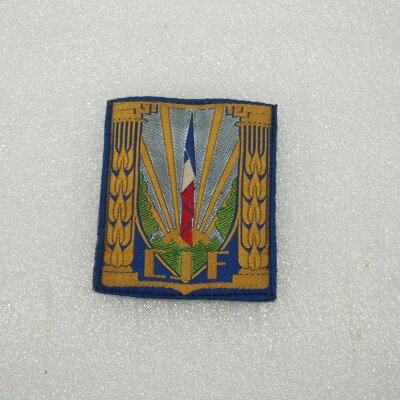 CJF tissu bleu