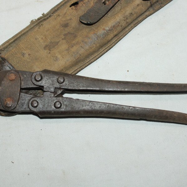 Pince coupante allemande