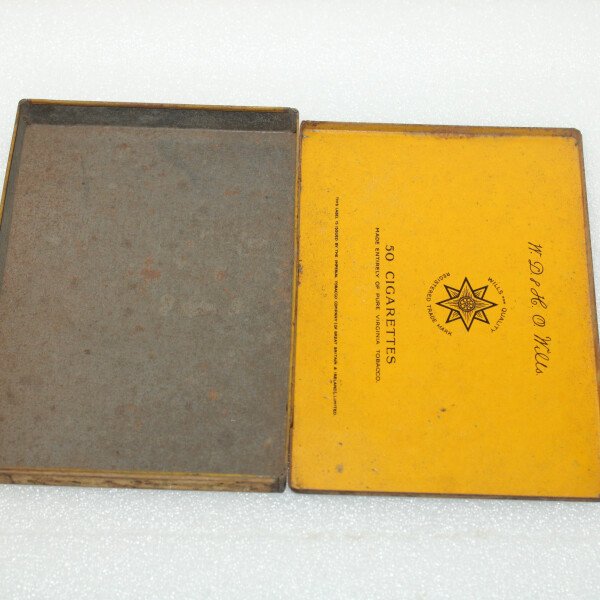 Boite plate gold flake