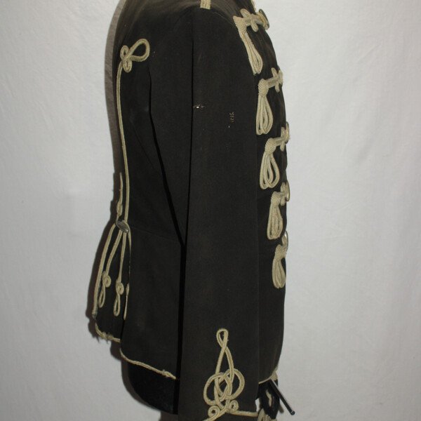 Veste hussard et ceinture