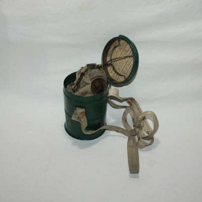 Masque à gaz mle 16