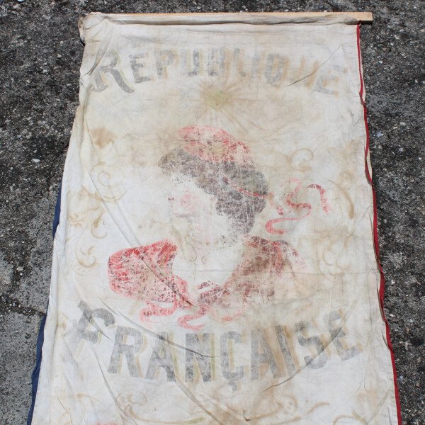Drapeau de conscrits classe 1913