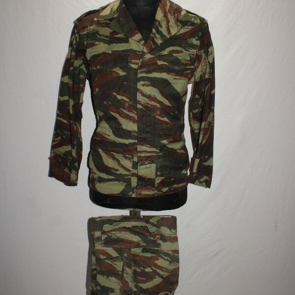 Uniforme tta 47/52