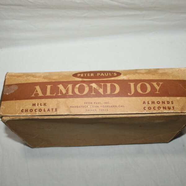 Boite Almond Joy