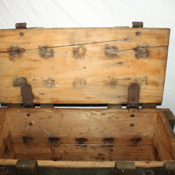 Caisse mortier 81mm
