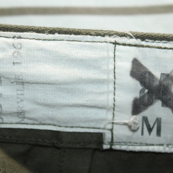 Pantalon Satin 300