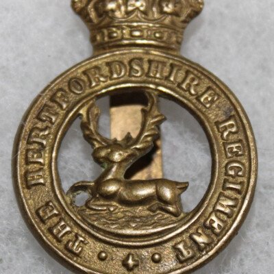 Cap badge Hertfordshire