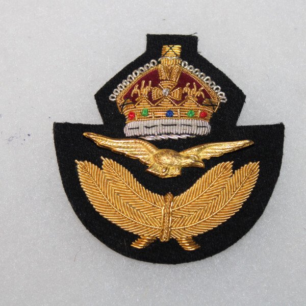 insigne de casquette  officier RAF