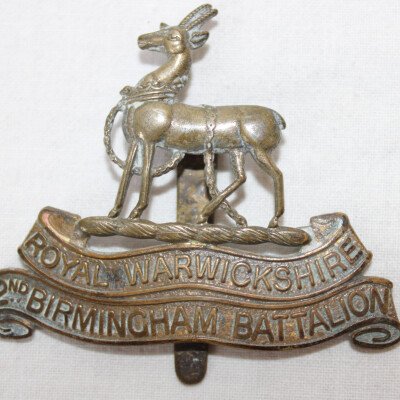 cap badge du 2nd bataillon Birmingham du royal Warwickshire régiment