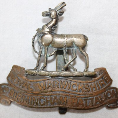cap badge du 3rd  bataillon Birmingham du royal warwickshire régiment