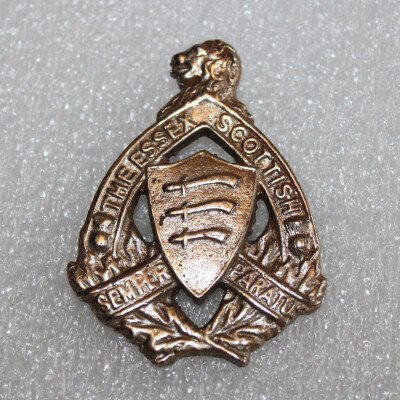 cap badge du Essex scottish  .