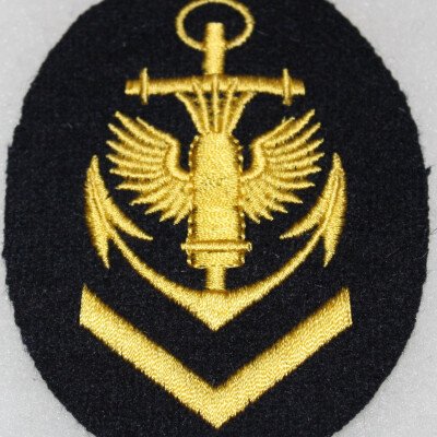 insigne de matelot artilleur de 1ere  classe