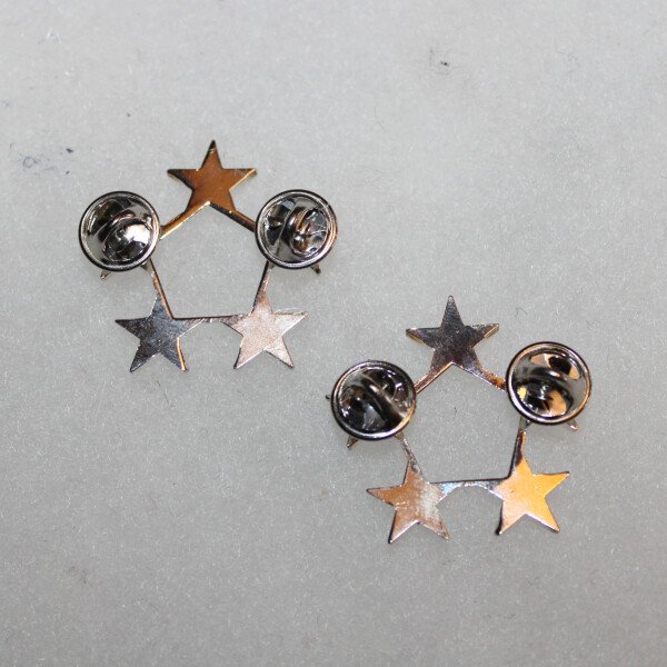 Etoiles de général d'armée