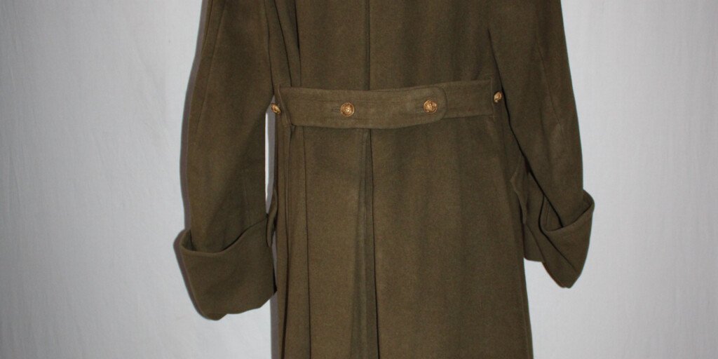 Manteau Militaire Laine Vert – Style Officier Général – Sur Mesure – Redcrystal5