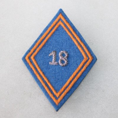 Losange mle 45 18e RCP avant 57, officier